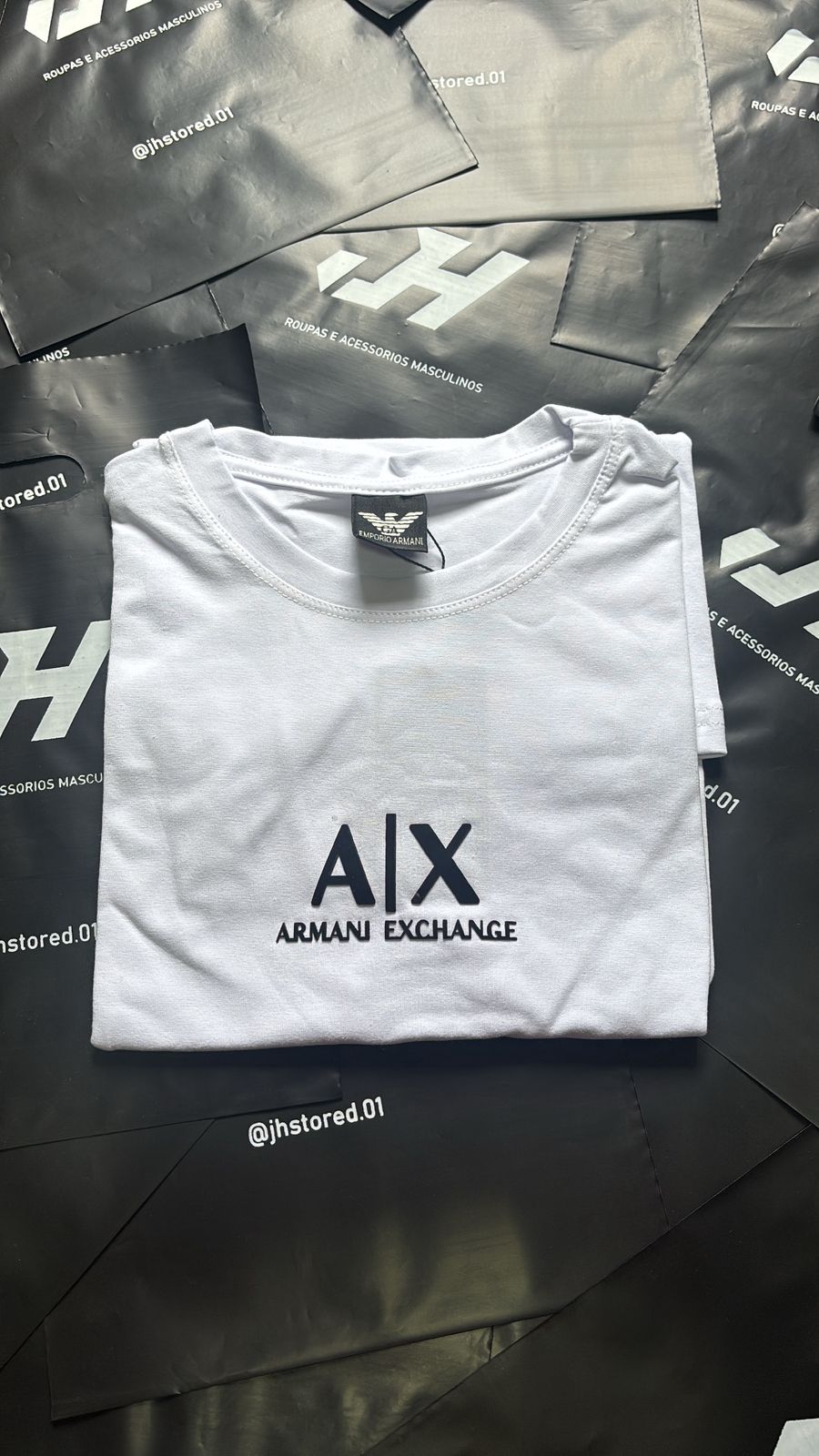 camiseta armani branca M